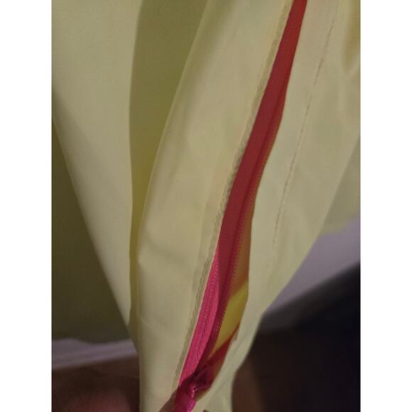 Lilly pulitzer rain poncho size XXS hi vis yellow full zip windbreaker - Picture 5 of 7